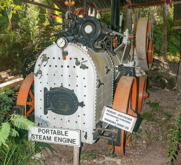 Portable steam engine at Bendigo gold mine — 图库照片