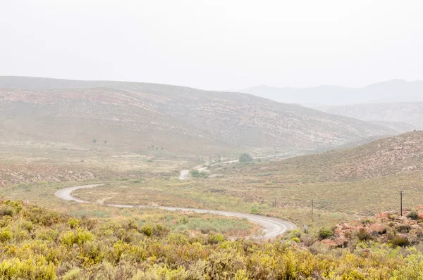 Mokre Nuwekloofpas schodzenie do Baviaanskloof — Zdjęcie stockowe