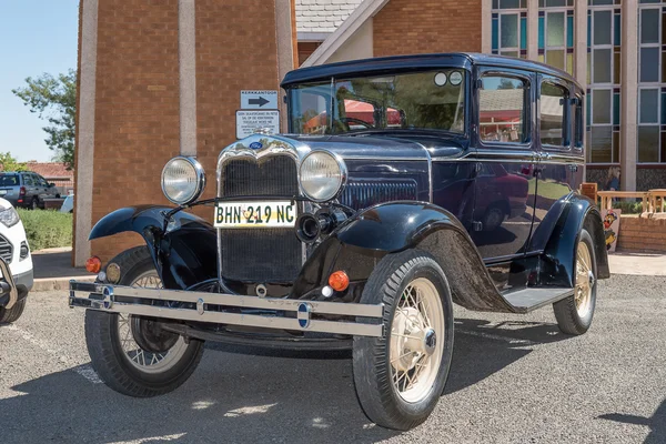 Exhibición de coches en la iglesia reformada holandesa, Vooruitsig —  Fotos de Stock