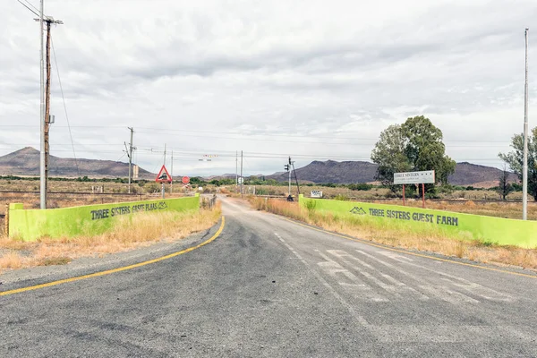 Três Sisters África Sul Abril 2021 Cruzamento Ferroviário Entrada Uma — Fotografia de Stock