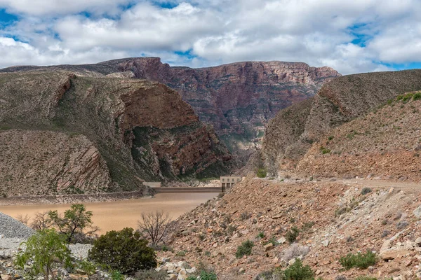 View Gamkapoort Dam Swartberg Mountains Dam Wall Visible — Stock Photo, Image