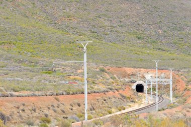 Hex Nehri geçmek demiryolu tüneli