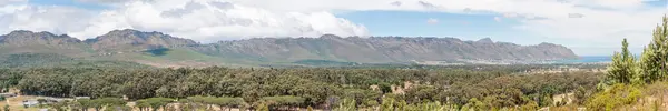 Panorama of Sir Lowreys Pass and Gordons Bay — Stock Photo, Image