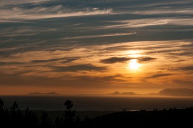 Güneş ayarı False Bay arasında 