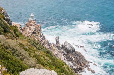 Cape Poin Dias noktasında yeni deniz feneri