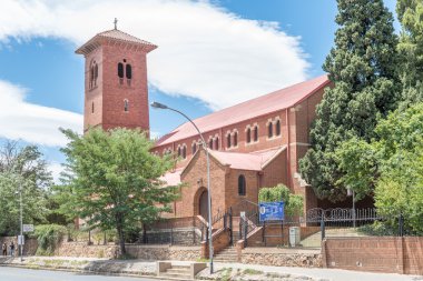 Anglikan Katedrali St Andrew ve St. Michael 