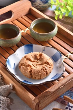 Tabakta çıtır cevizli kurabiye 