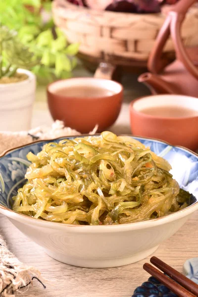 Gesunder Kelp Salat Einer Schüssel Auf Holzgrund — Stockfoto