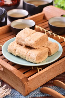 Gong tang (Fıstık Şekeri) Tayvan 'ın başkenti Kinmen' de bulunan ünlü bir tatlıdır. 