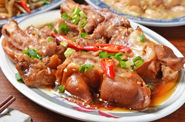 Kızarmış domuz eklemleri