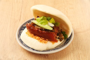 Gua Bao (Steamed sandviç )