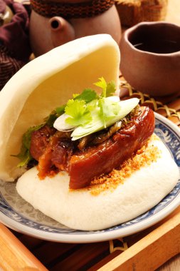 Gua Bao (Steamed sandviç )