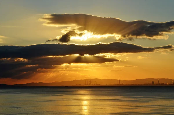 Sonnenaufgang auf See — Stockfoto