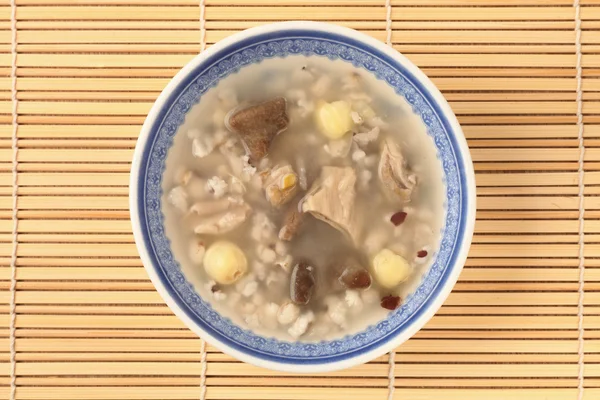 Sopa de ervas de quatro sabores — Fotografia de Stock