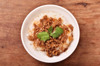 Tayvan 'ın ünlü yemeği, haşlanmış domuz pirinci. Tayvan Lezzetleri, Tayvan Sokak Yemekleri