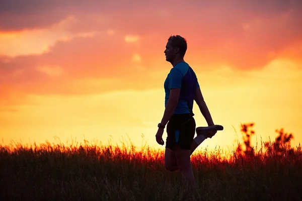 Runner at the sunset — Stock Photo, Image