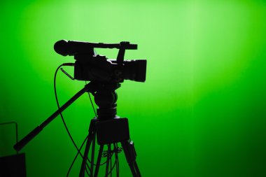 TV stüdyo ile yeşil perde