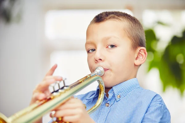 Little boy with trumpet — Stock Photo, Image