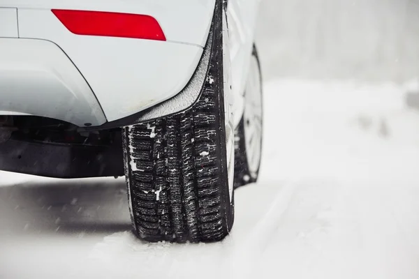 Winter on the road — Stock Photo, Image