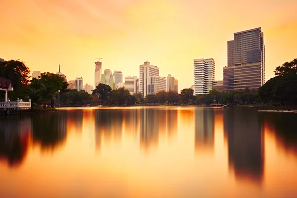 Bangkok op de zonsondergang — Stockfoto