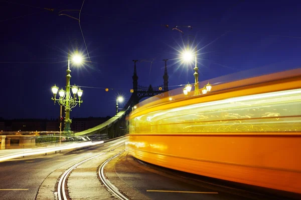 Tram on Liberty Bridge — Stock Photo, Image