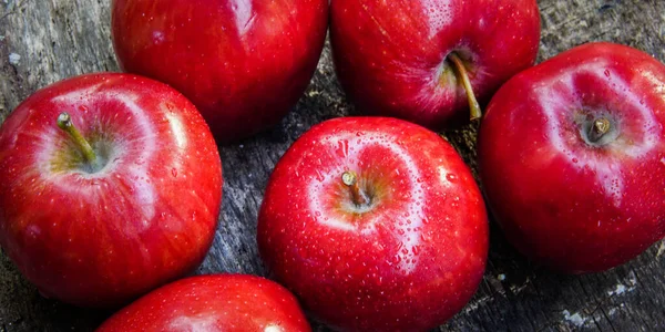 Свіжі Червоні Яблука Фон — стокове фото