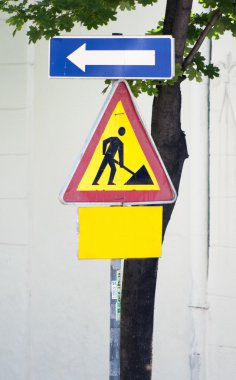 yol çalışmaları işareti