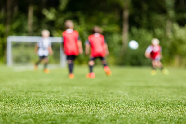 Barn fotboll oskärpa — Stockfoto