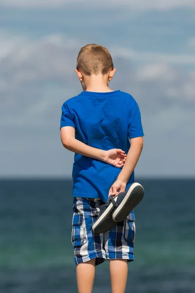 Jonge jongen — Stockfoto