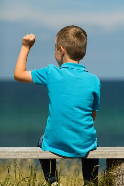 Young boy — Stock Photo, Image