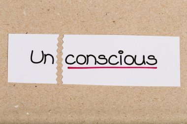 İşaret sözcüğü bilinçsiz bilinçli döndü ile