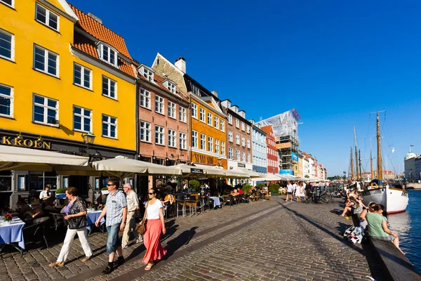 Nyhavn in Kopenhagen district — Stockfoto