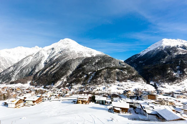 Soelden resort de esqui — Fotografia de Stock