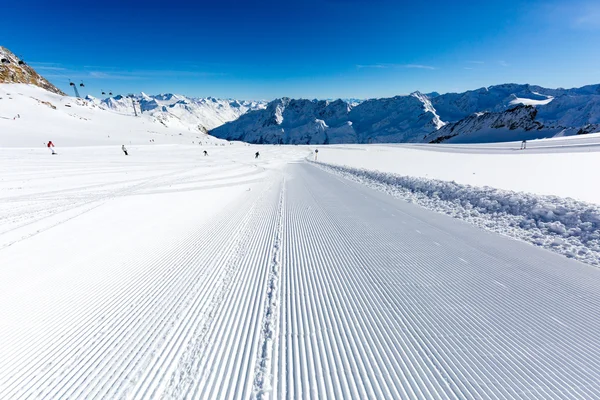 索尔登地方整齐的滑雪坡 — 图库照片