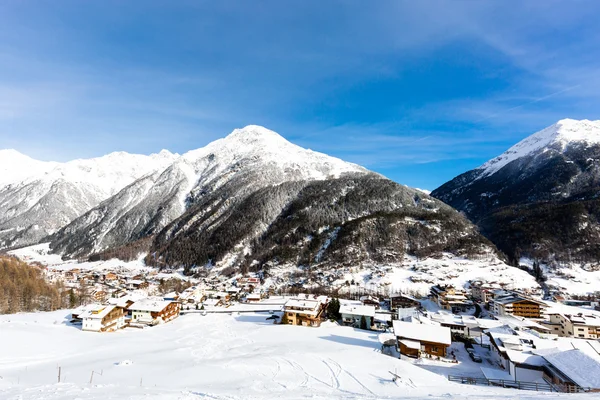 Soelden resort de esqui — Fotografia de Stock