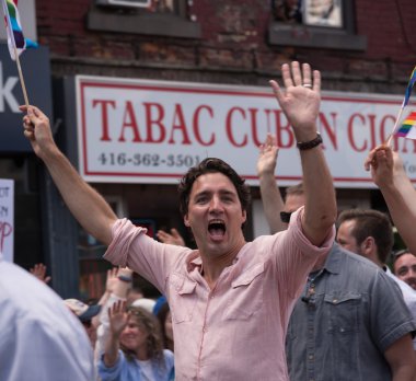 Toronto gurur geçit 2016