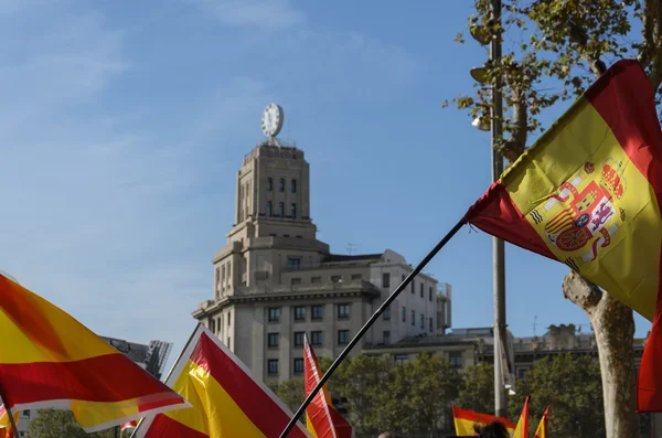 Banderas de Cataluña y España — Foto de Stock