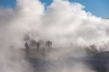 Fotoğrafçılar fumaroles ateş
