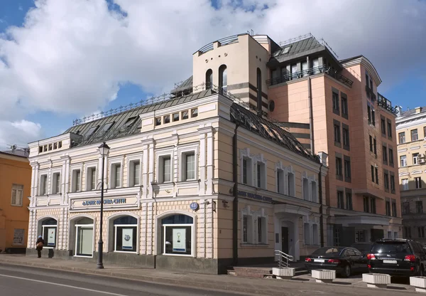 Ofis binası Banka Moskova-City, Pokrovka Street, Home 45, Bina 1 görünümü — Stok fotoğraf