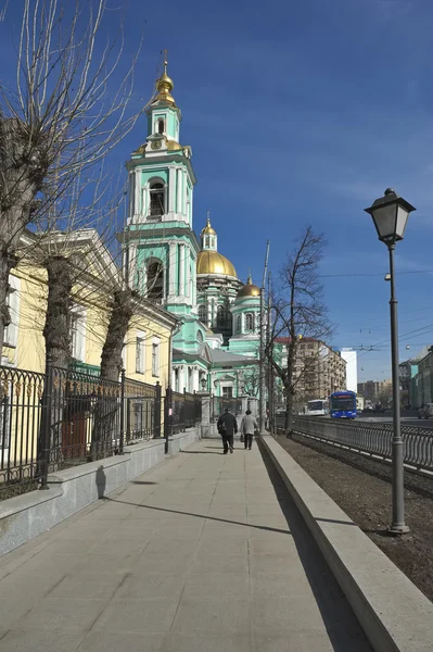 City landscape. View on Epiphany cathedral in Yelokhovo (1835-1853) — Stock Photo, Image