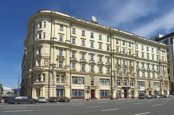 Profitables Haus und zentrales Bad khludovs, 1889, Theatergasse, 3, Gebäude 2, derzeit im Gebäude des Ministeriums für Notfallsituationen Russland — Stockfoto