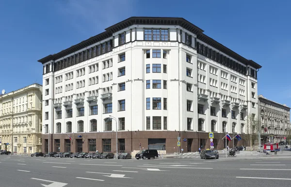 The building of the Ministry Transport of Russian Federation, Rozhdestvenka Street, Home 1, Building 1, the view from the Teatralny proezd — Stock Photo, Image