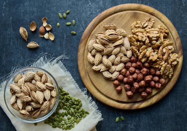 Almendras Avellanas Nueces Semillas Calabaza Vista Superior Puesta Plana Dieta —  Fotos de Stock