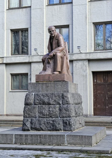 Monument till Vladimir Lenin på Tverskaya torget i Moskva — Stockfoto