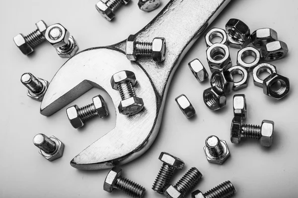 Wrench tool and nut — Stock Photo, Image