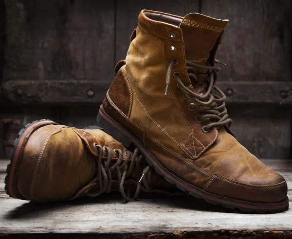 Old leather shoes — Stock Photo, Image