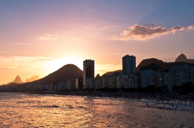Copacabana Plajı gün batımı