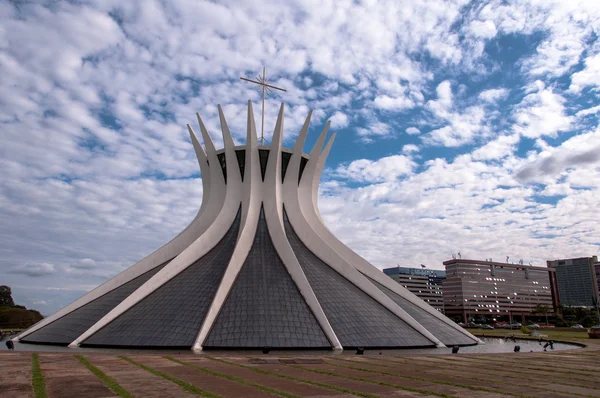 Katedra Brasila zaprojektowany przez Oscar Niemeyer — Zdjęcie stockowe