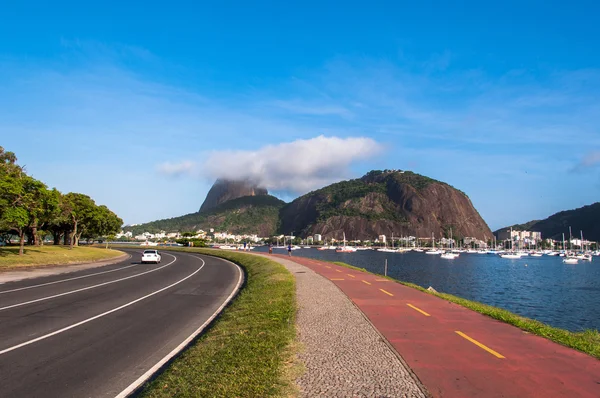 Sugarloaf dağının doğal görünümü — Stok fotoğraf