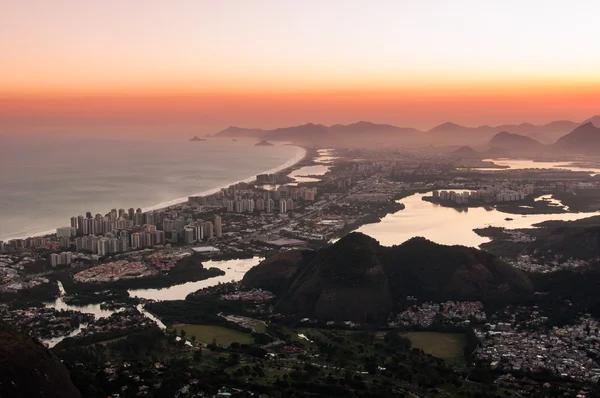 Rio de Janeyro bij zonsondergang — Stockfoto